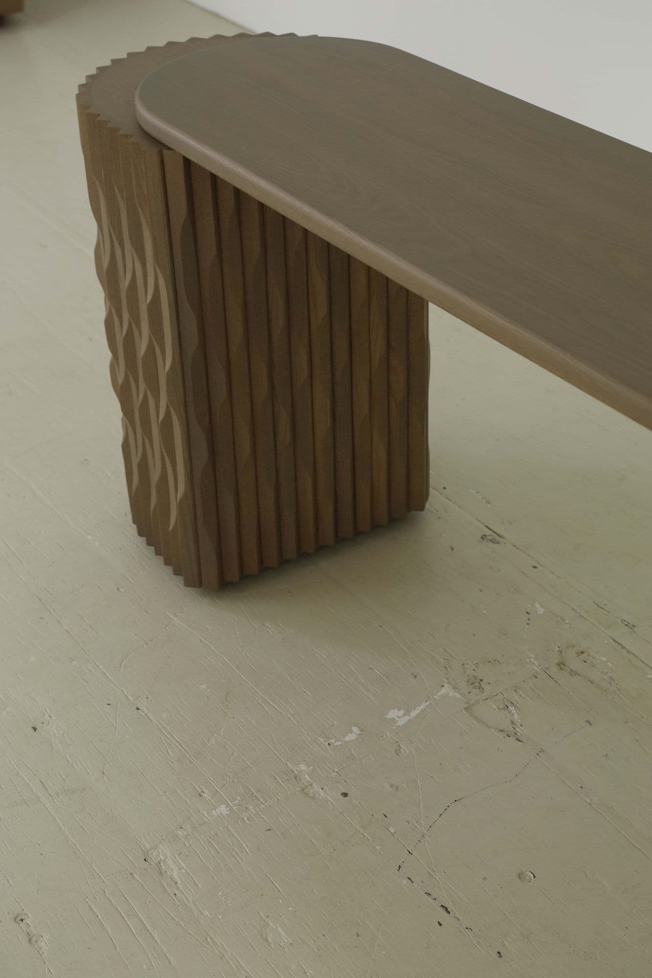 Mesa Lateral Willy